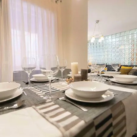 Apartamento Alquileres Kakiko