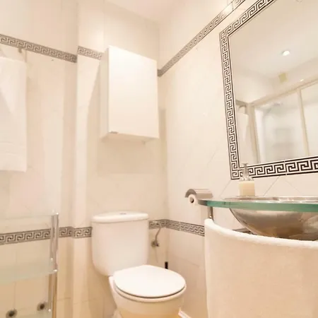 Apartamento Alquileres Kakiko *